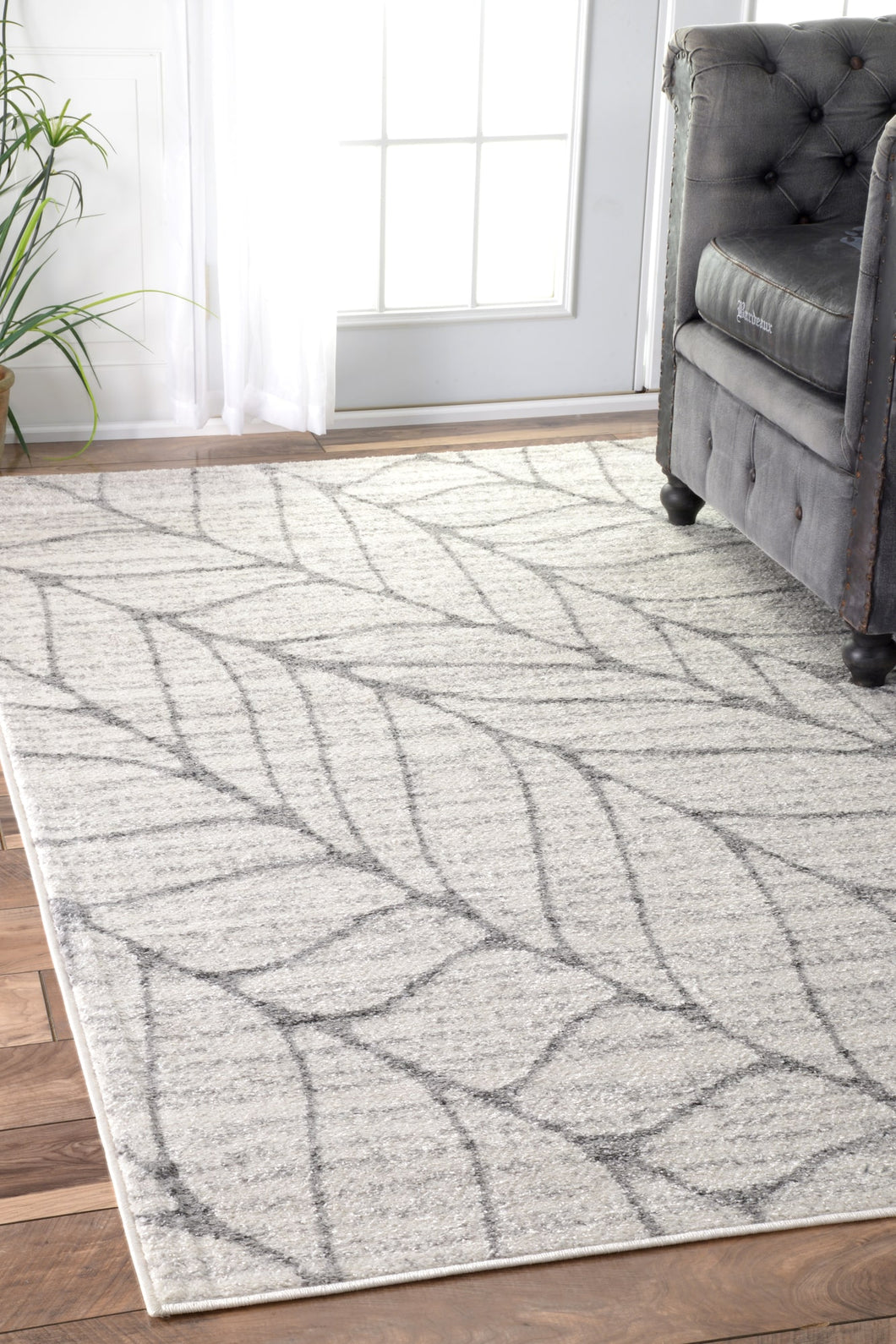 Light Grey Office Rug with Leafy Pattern (Multiple Sizes)