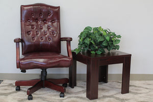 Vintage-Style Deep Red & Mahogany Executive Office Chair