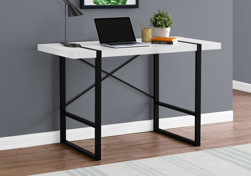 Wagon Desk in White & Black