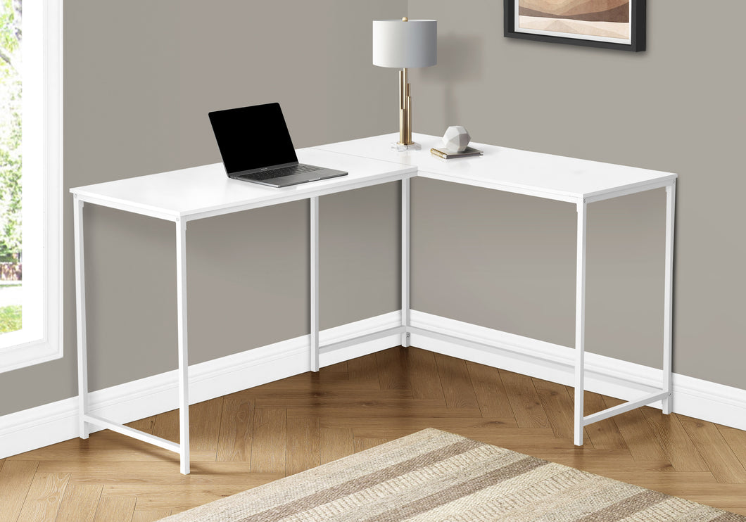 Basic L-Shaped Desk in White Finish